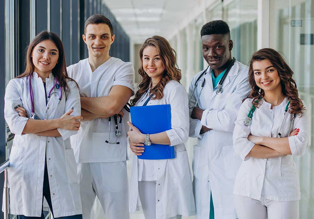 Best Hospital Uniforms in Mumbai