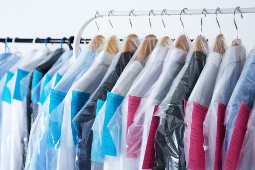 What to Look for in a Reliable Uniform Supplier (A Buyer’s Guide)